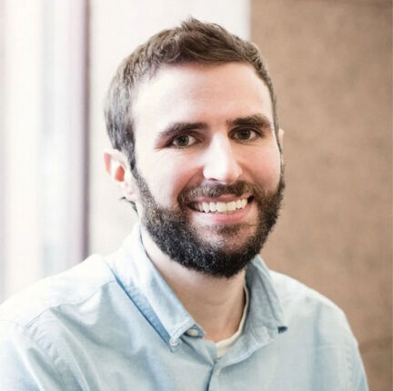 Oneill devin headshot